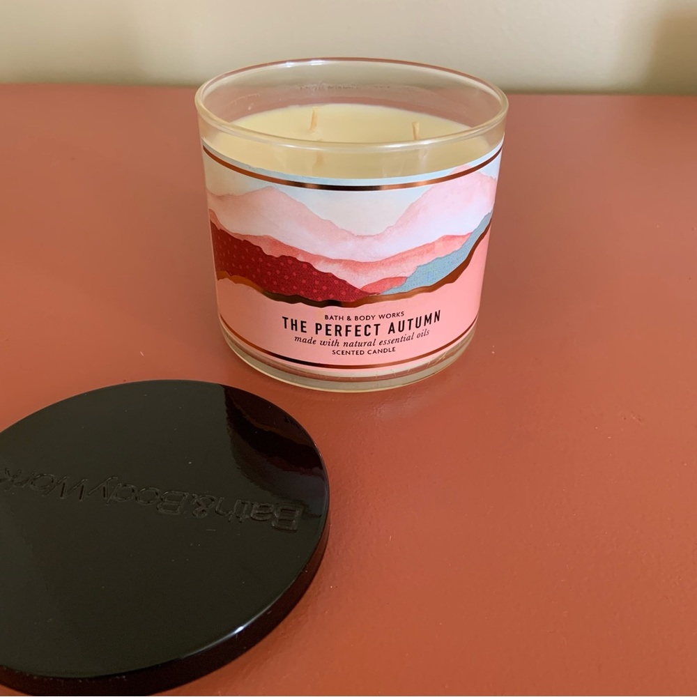 Bath & Body Works The Perfect Autumn 3-wick candle. Never used.